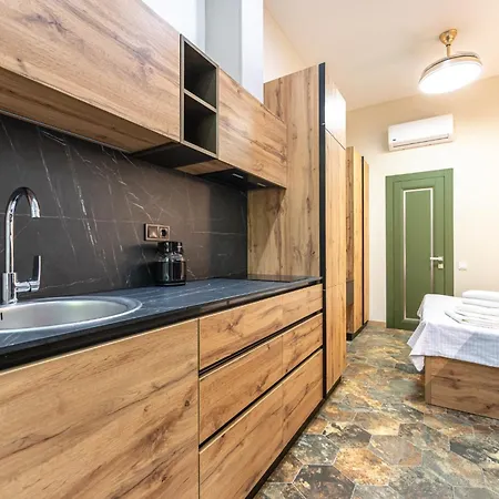 Designer Of Deribas Apartment