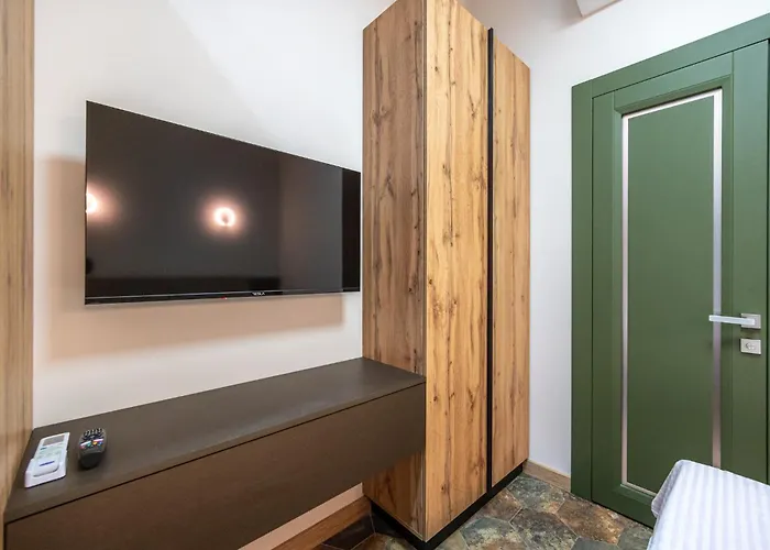 Designer Of Deribas *